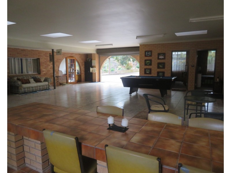 95 West Street, Gundagai NSW 2722