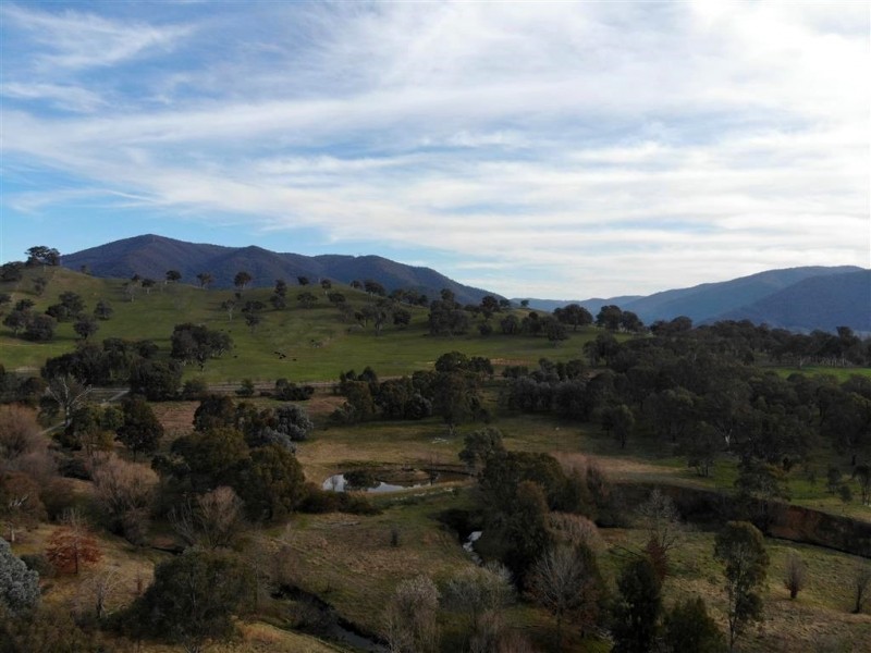 “Brookdale” 1015 Snowy Mountains Highway, Wermatong, Tumut NSW 2720
