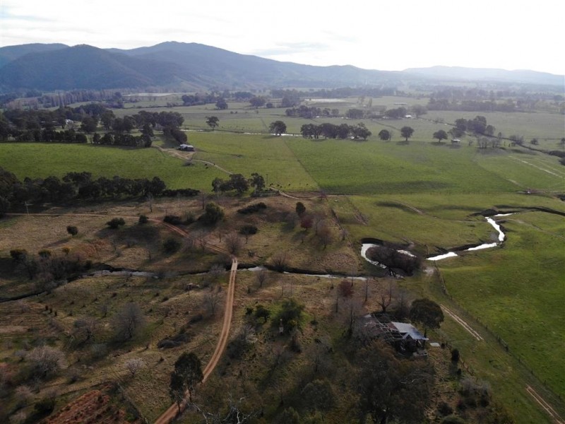 “Brookdale” 1015 Snowy Mountains Highway, Wermatong, Tumut NSW 2720