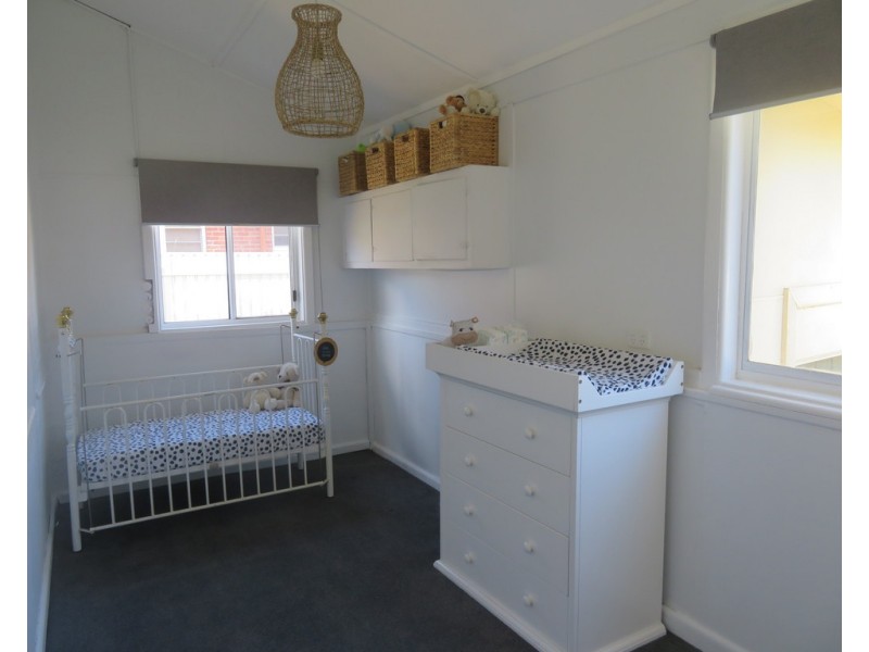 116 Punch Street, Gundagai NSW 2722