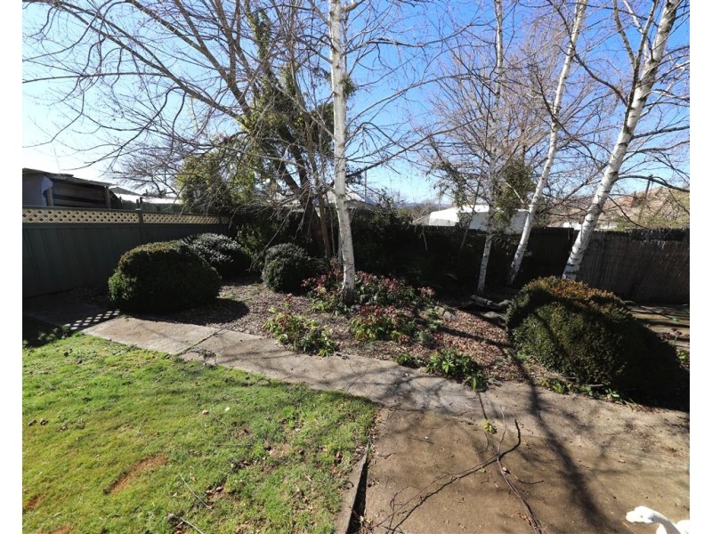 29 Tumbarumba Road, Batlow NSW 2730