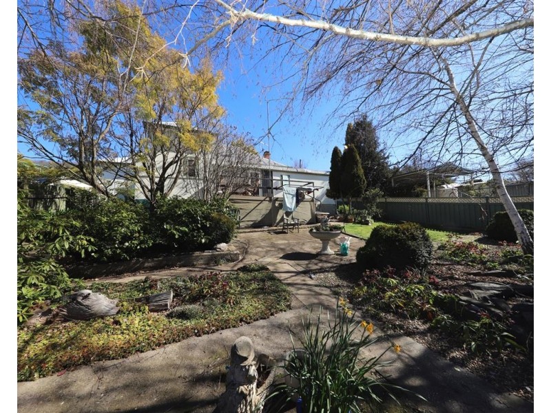 29 Tumbarumba Road, Batlow NSW 2730