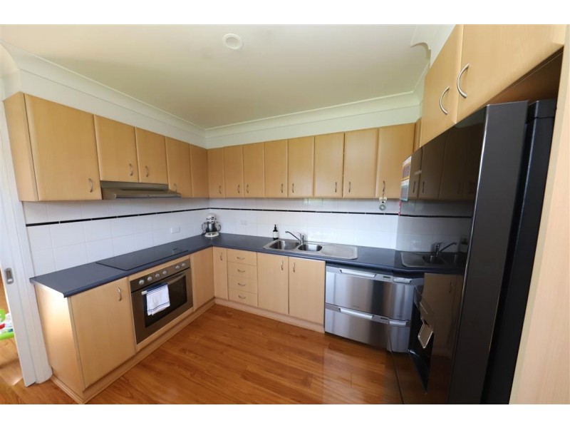 15 Forest street, Tumut NSW 2720