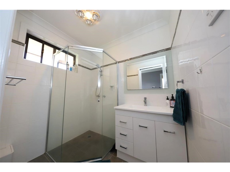 15 Forest street, Tumut NSW 2720