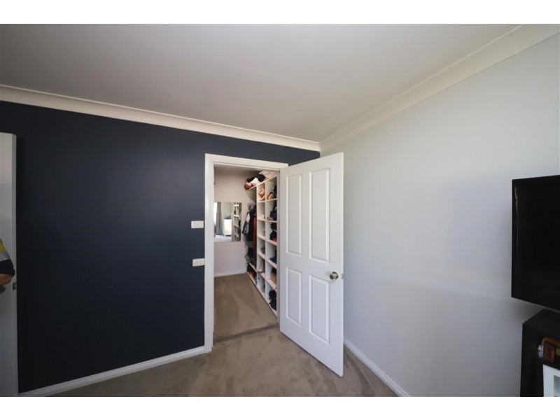 15 Forest street, Tumut NSW 2720