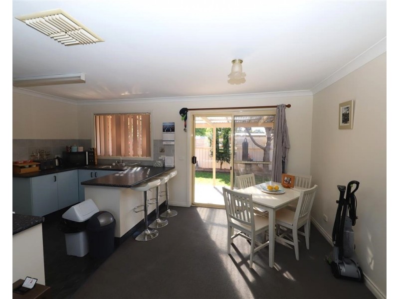 33A Forest Street, Tumut NSW 2720