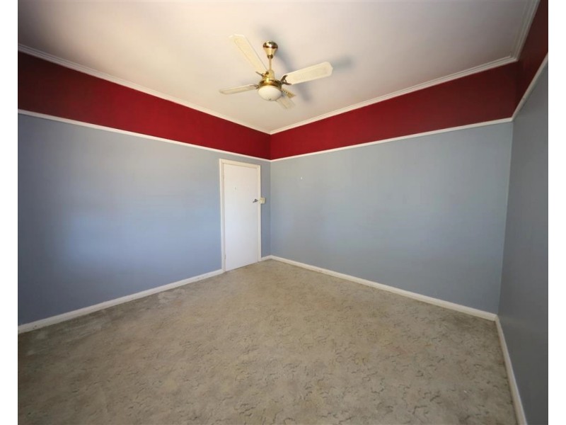 99 Fitzroy Street, Tumut NSW 2720