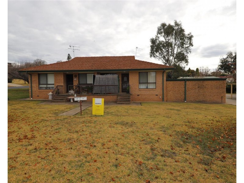 3/16 Havelock Street, Adelong NSW 2729