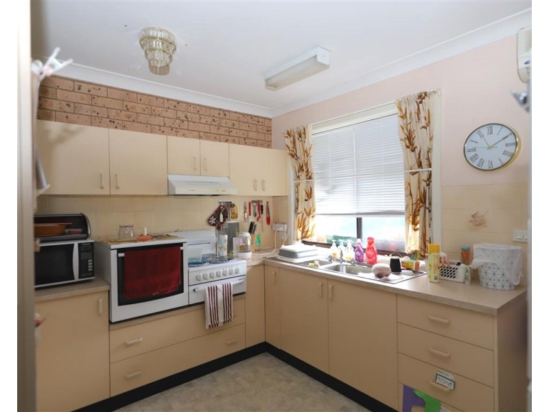 3/16 Havelock Street, Adelong NSW 2729