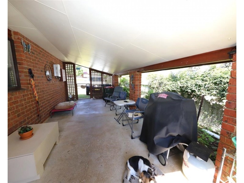 62 Lockhart Street, Adelong NSW 2729