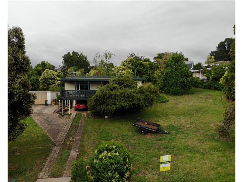 93 Lynch Street, Adelong NSW 2729