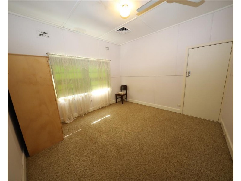 97 Herbert Street, Tumut NSW 2720