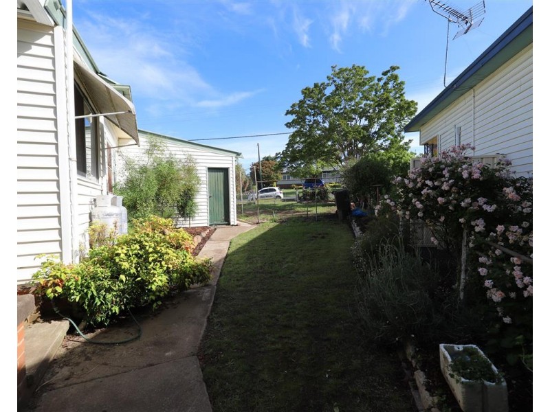 97 Herbert Street, Tumut NSW 2720