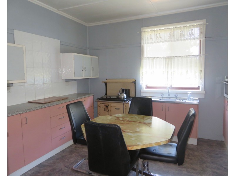 3 Dodd Street, Gundagai NSW 2722