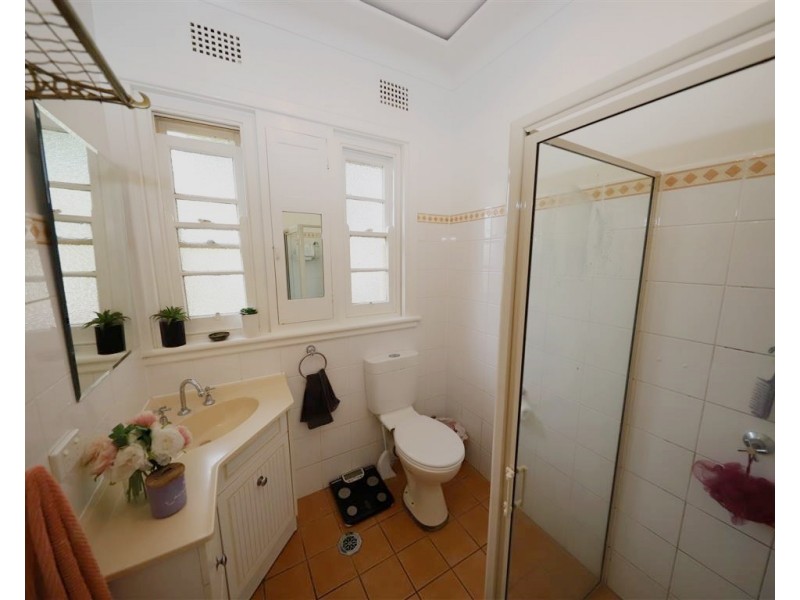 104 Russell Street, Tumut NSW 2720