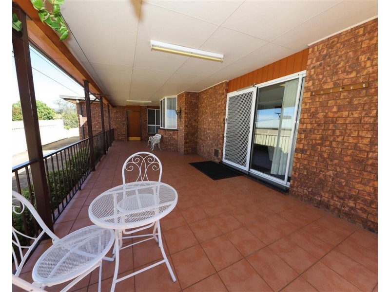 3 Hume Place, Tumut NSW 2720