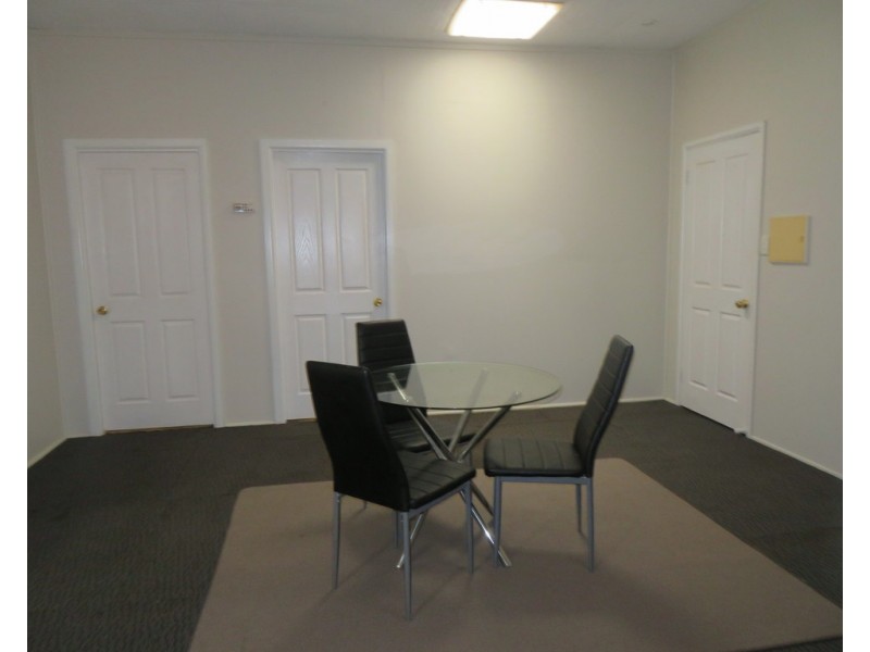 12 Mount Street, Gundagai NSW 2722