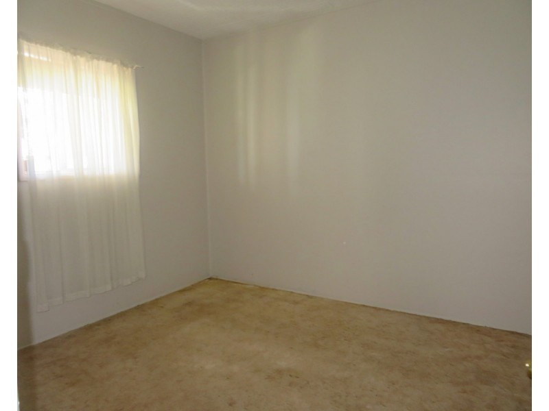 12 Mount Street, Gundagai NSW 2722