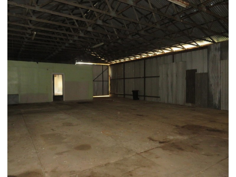 32 West Street, Gundagai NSW 2722