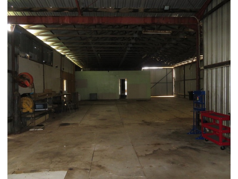 32 West Street, Gundagai NSW 2722