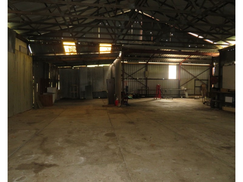 32 West Street, Gundagai NSW 2722