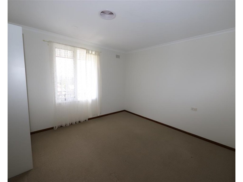 9 Mountain Avenue, Batlow NSW 2730