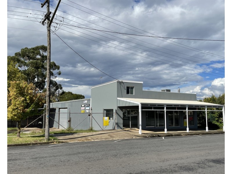 48-52 Capper Street, Tumut NSW 2720