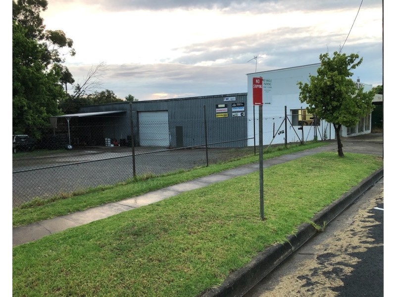 48-52 Capper Street, Tumut NSW 2720