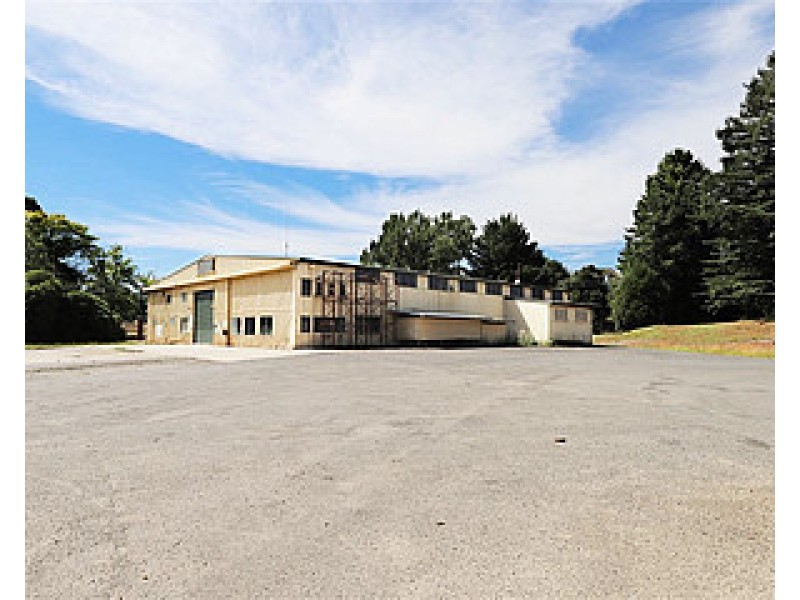 14-26 Memorial Avenue, Batlow NSW 2730