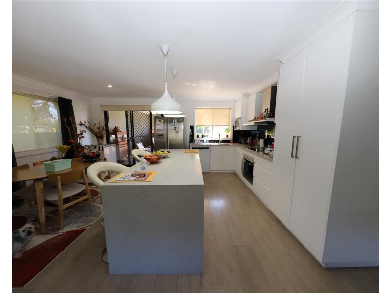 156 Fitzroy Street, Tumut NSW 2720