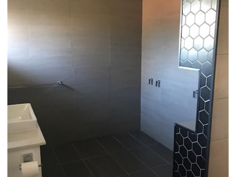 156 Fitzroy Street, Tumut NSW 2720