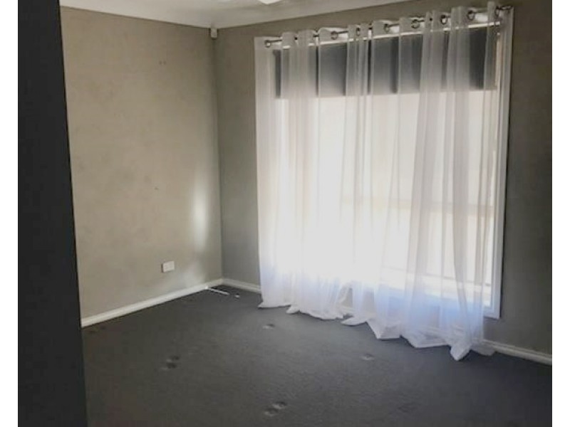 156 Fitzroy Street, Tumut NSW 2720