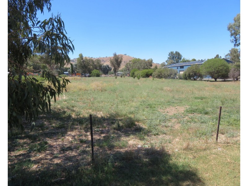 128 and 130 Mount Street, Gundagai NSW 2722