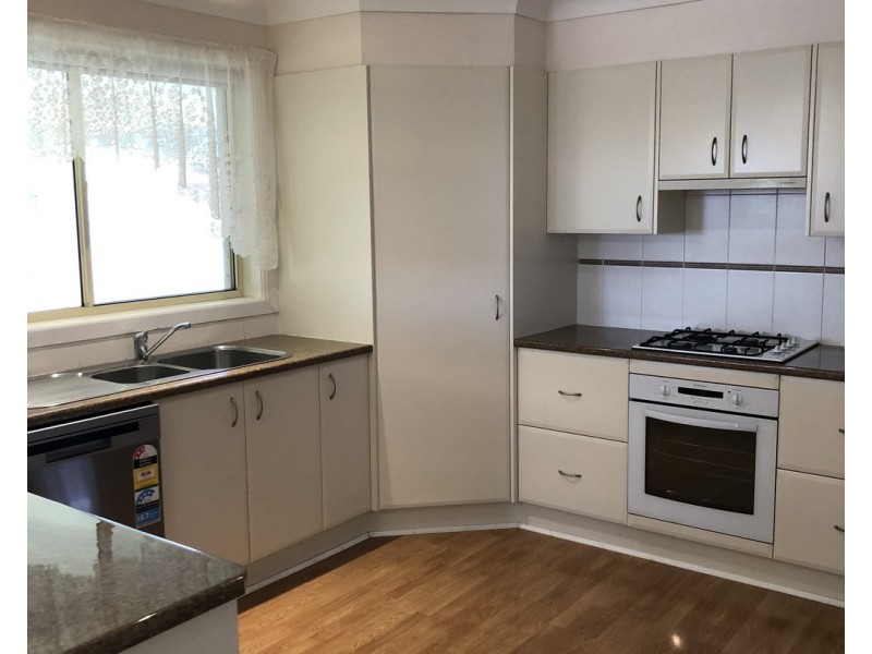 19 Harris Street, Tumut NSW 2720