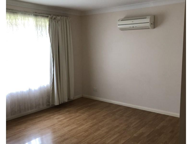 19 Harris Street, Tumut NSW 2720