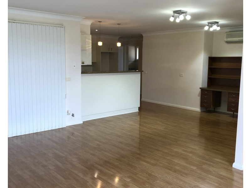 19 Harris Street, Tumut NSW 2720 Floorplan