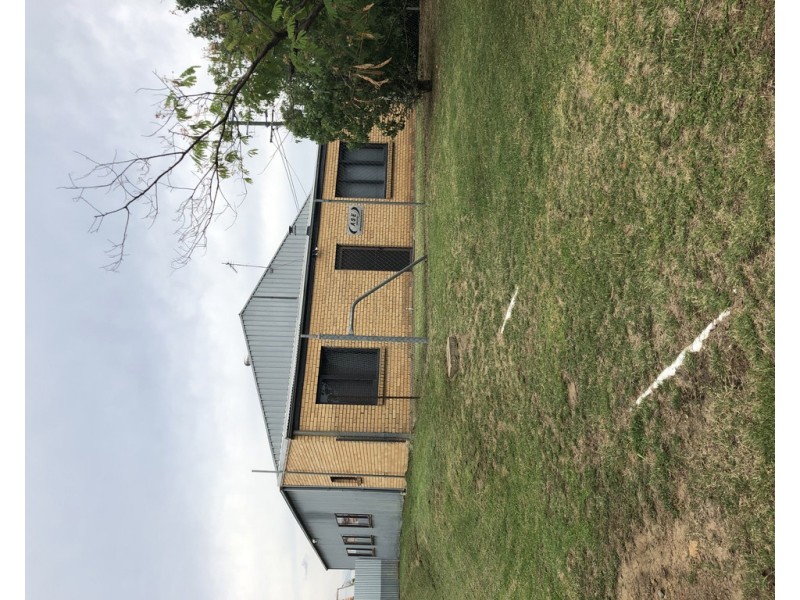 21 Vyner Street, Tumut NSW 2720