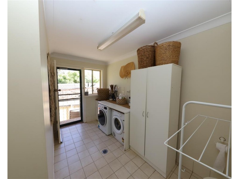 173A Capper Street, Tumut NSW 2720