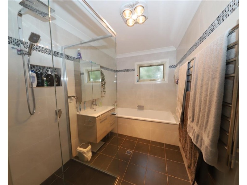 191 Simpson Street, Tumut NSW 2720