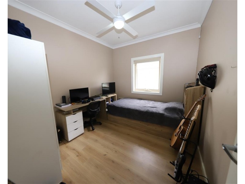 191 Simpson Street, Tumut NSW 2720