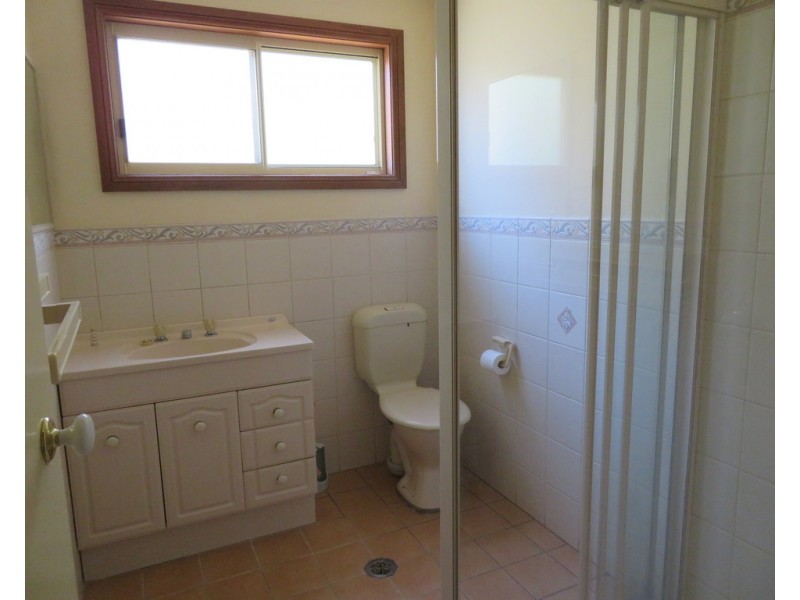 47 West Street, Gundagai NSW 2722