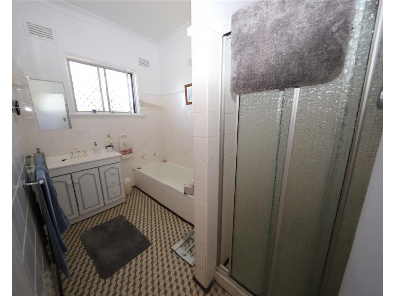 1 Banksia Avenue, Batlow NSW 2730