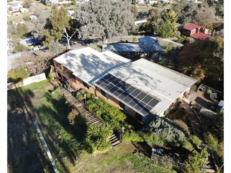 9 Orana Crescent, Tumut NSW 2720