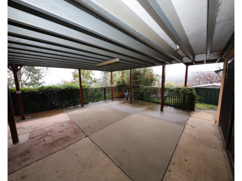 9 Orana Crescent, Tumut NSW 2720