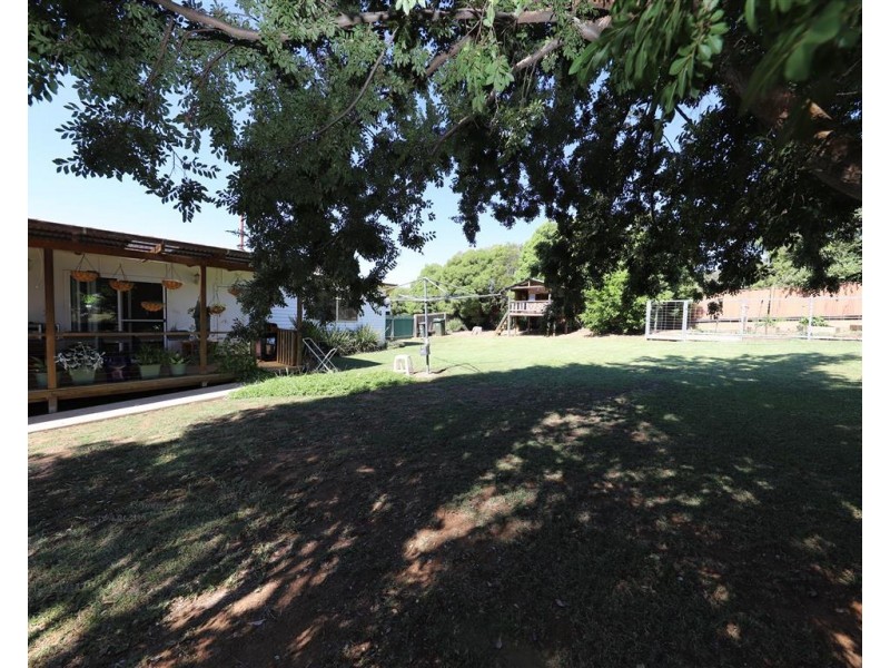 6 O’Hagan Street, Gundagai NSW 2722