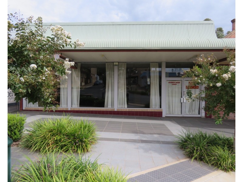 226* Sheridan Street, Gundagai NSW 2722