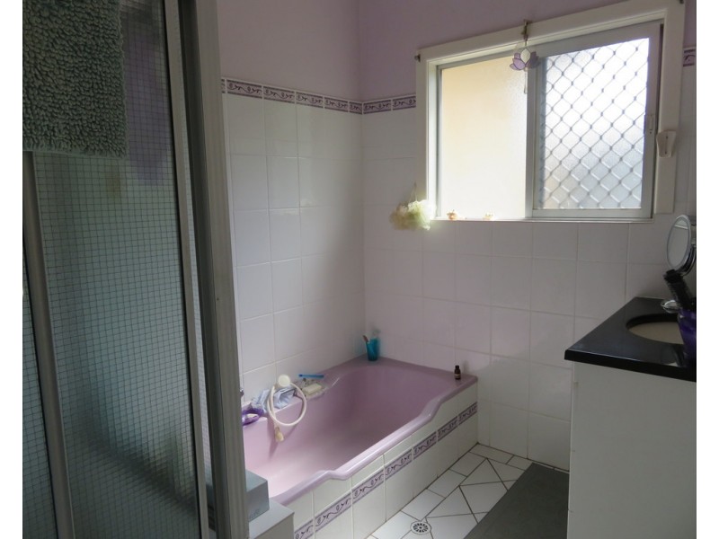 4 Judy Street, Gundagai NSW 2722