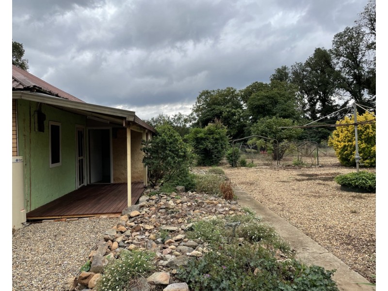 35 East Gilmore Road, Gilmore NSW 2720