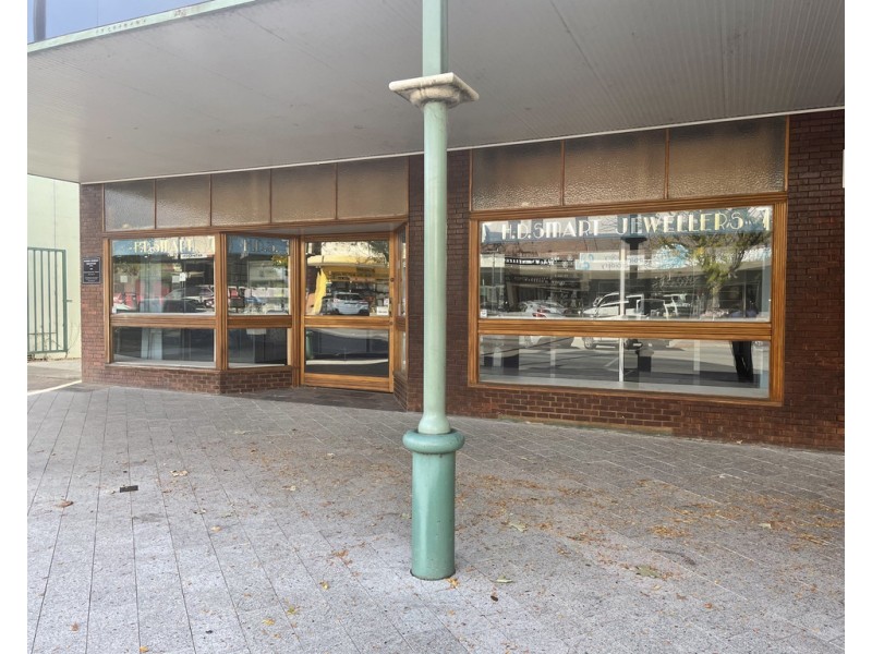 55 Wynyard Street, Tumut NSW 2720