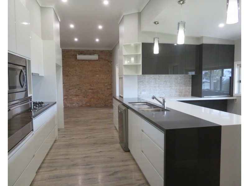 49 Mount Street, Gundagai NSW 2722